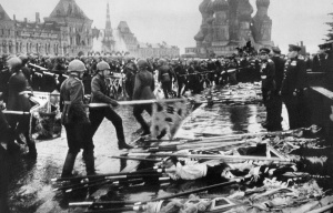 24 июня 1945-го снимком с Парада Победы
